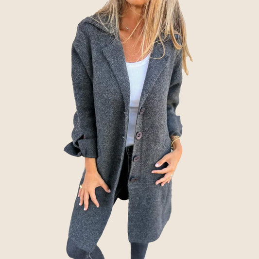 Emma – Blød jakke med knapper