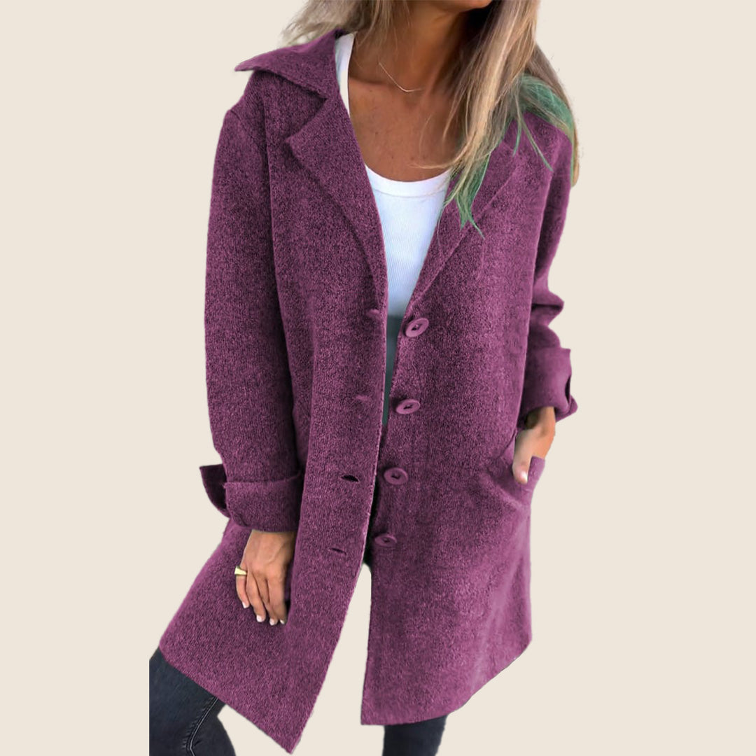 Emma – Blød jakke med knapper