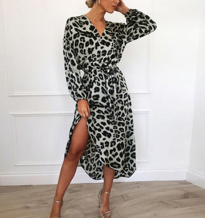 Lisa | Elegant kjole med V-hals